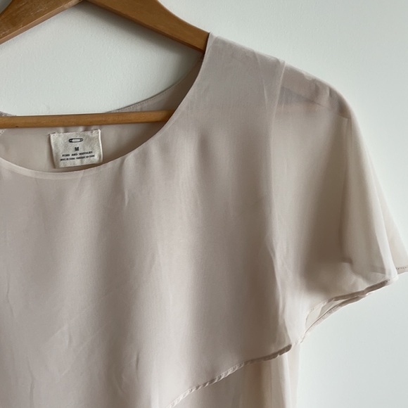 Urban Outfitters dreamy flowy cream boho top sz M - Picture 2 of 7